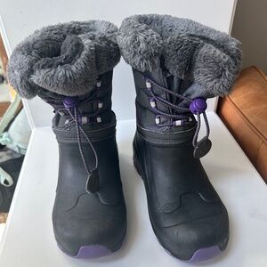 XMTN WINTER BOOTS SIZE 3